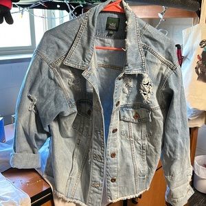 Oversized ripped jeans jacket